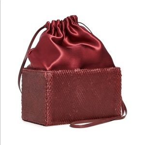 {{altaire}} Box Bag